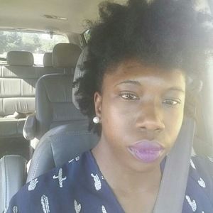 Meet your Posher, Toya